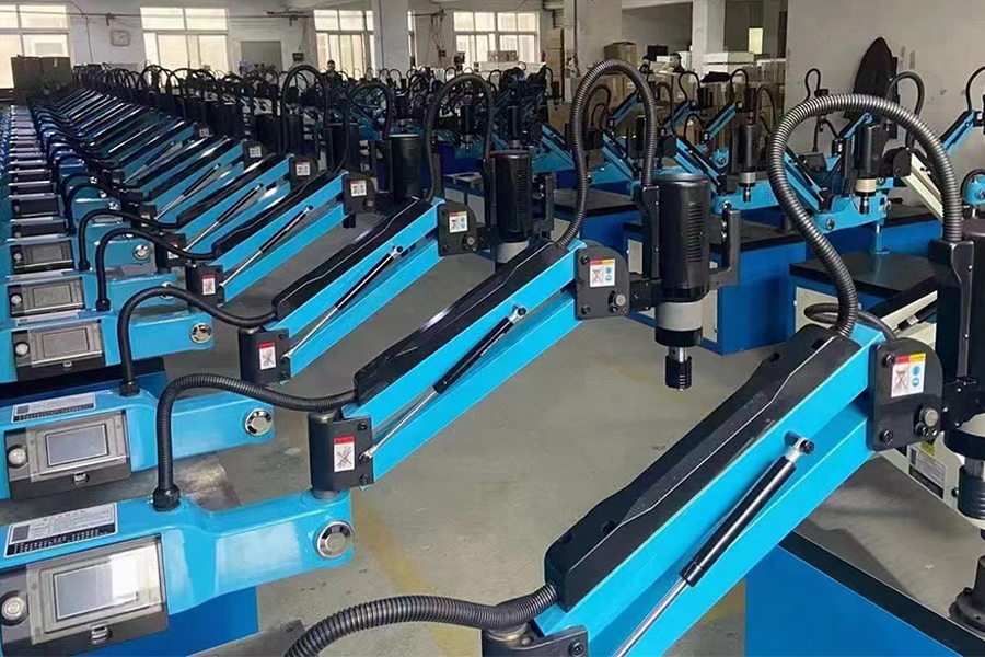 攻絲機組（zǔ）裝車間